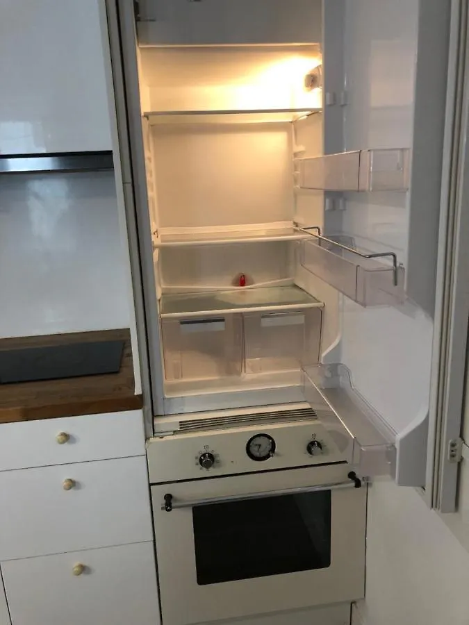 Apartments Champs Elysees Marignan Paris 0*,